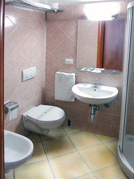 Adelaide House Affittacamere 2*