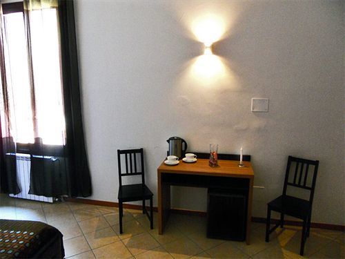 Adelaide House Affittacamere 2*